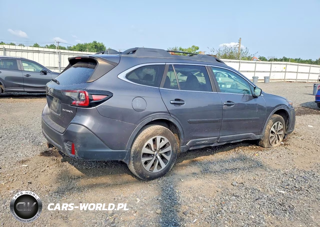 2020 Subaru Outback Premium VIN:4S4BTACC4L3230764 - 3