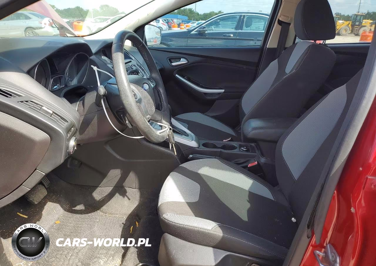 2012 Ford Focus Se VIN:1FAHP3K28CL476181 - 7