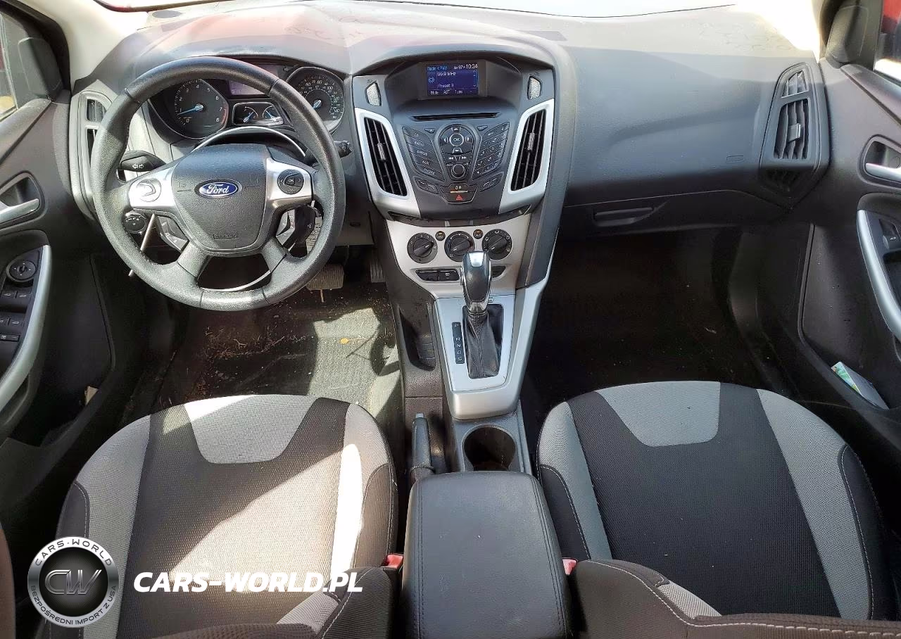 2012 Ford Focus Se VIN:1FAHP3K28CL476181 - 8