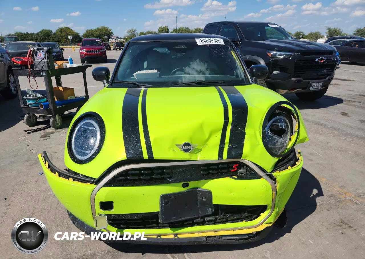 2025 Mini Cooper S VIN:WMW23GD09S2W27772 - 5