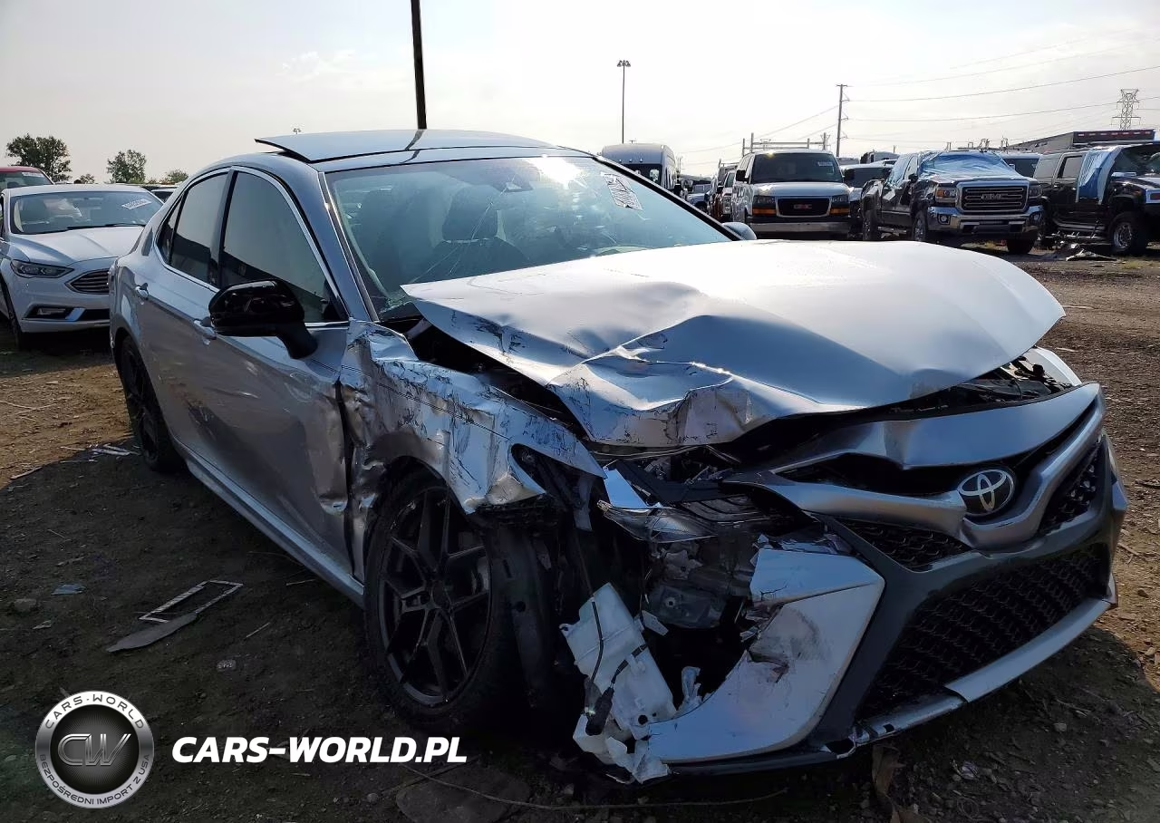 2019 Toyota Camry Xse VIN:4T1B61HKXKU191422 - 4