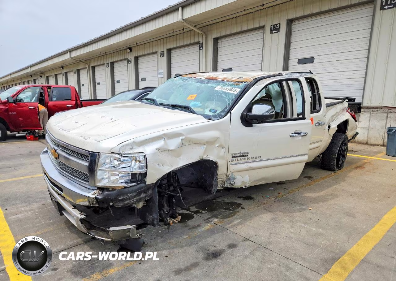 2013 Chevrolet Silverado C1500 Lt VIN:3GCPCSE08DG119894 - 1