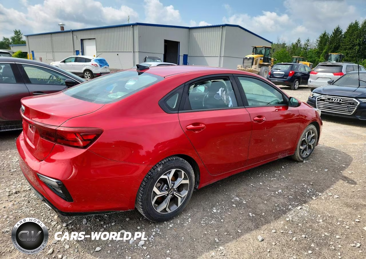 2019 Kia Forte Lxs VIN:3KPF24AD4KE098652 - 3
