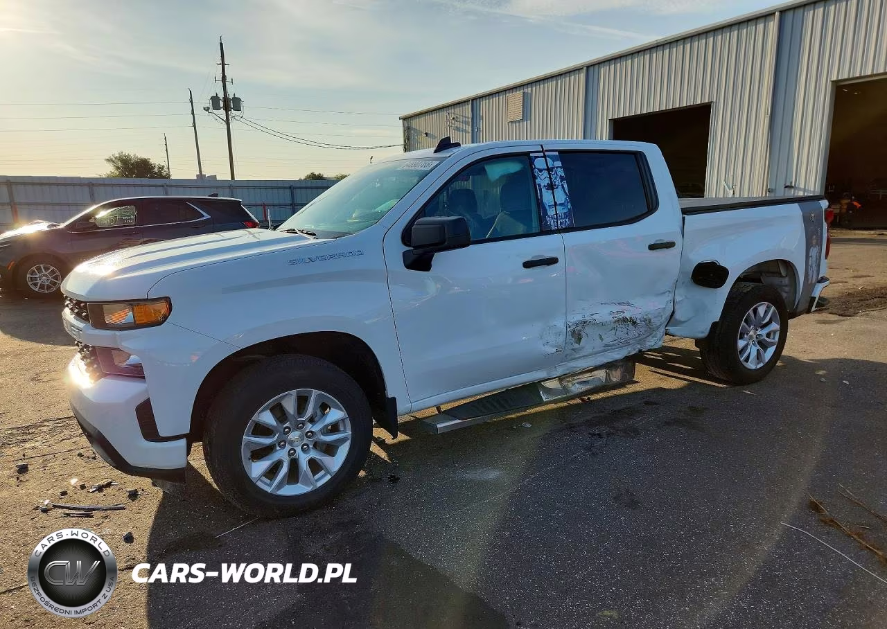 2021 Chevrolet Silverado C1500 Custom