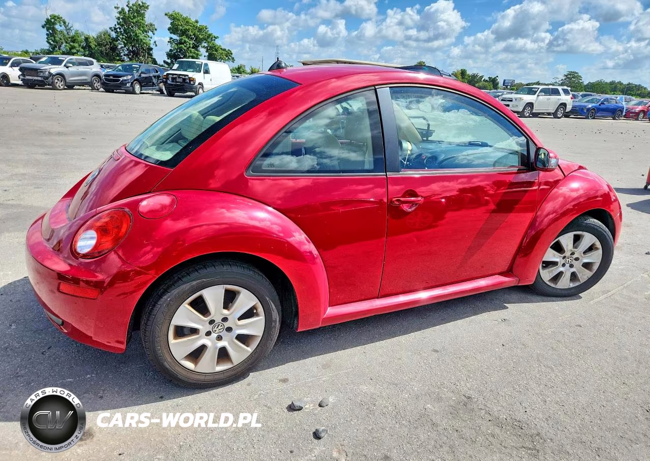2008 Volkswagen New Beetle S VIN:3VWRW31C98M520221 - 3