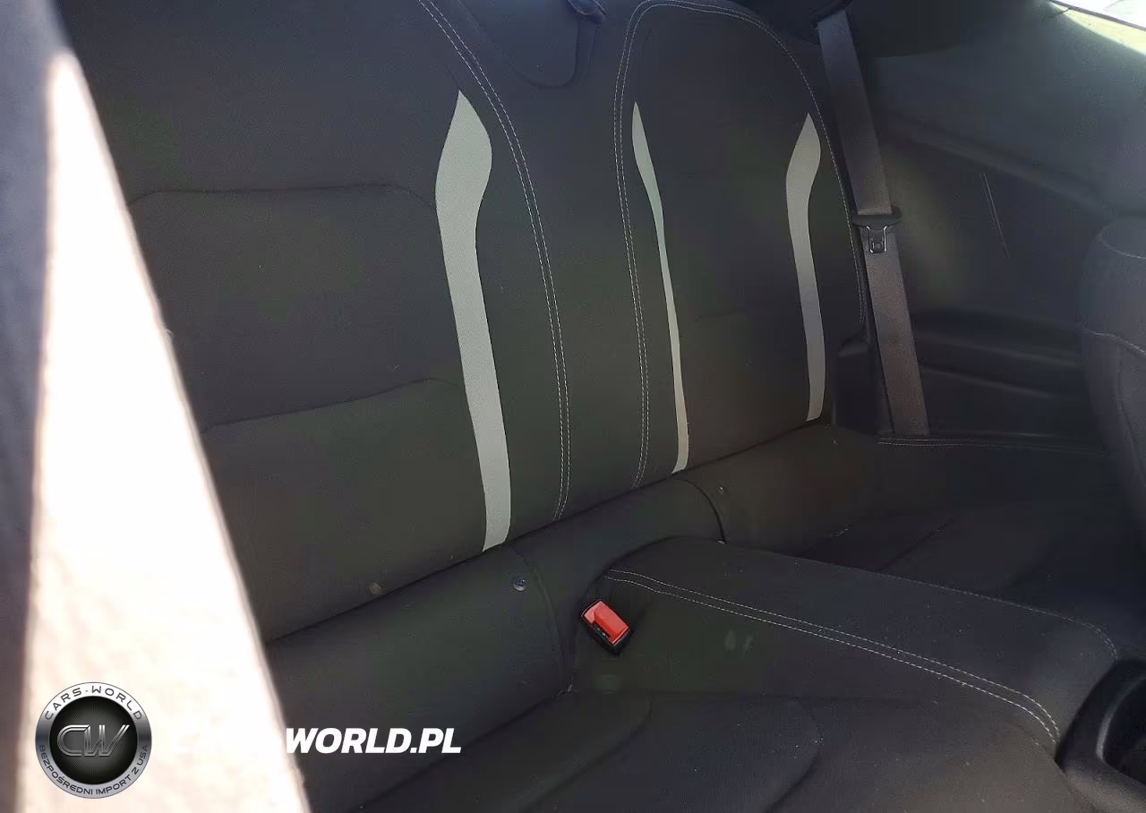 2017 Chevrolet Camaro Lt VIN:1G1FB1RXXH0153483 - 10