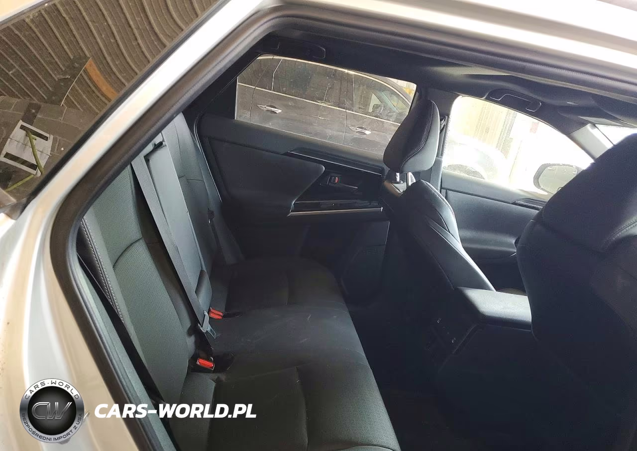 2024 Toyota Bz4X Limited VIN:JTMABACA2RA054917 - 11