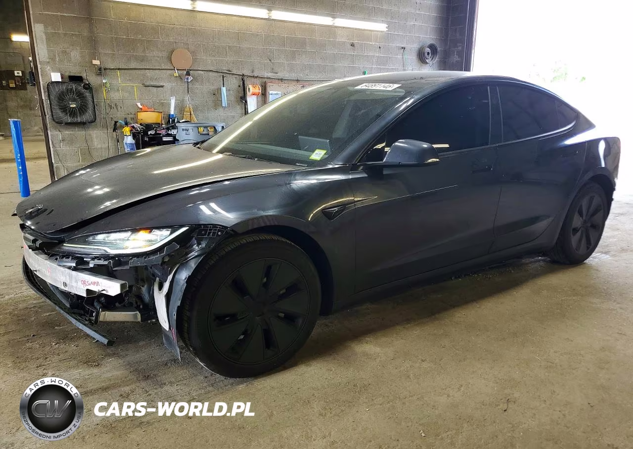 2024 Tesla Model 3 – zdjęcie 1 z 12