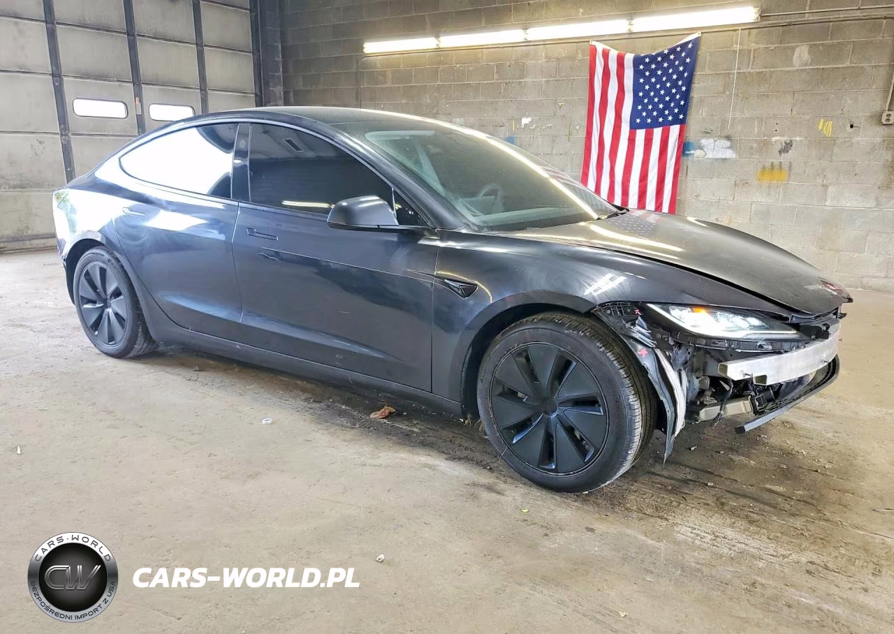 2024 Tesla Model 3 VIN:5YJ3E1EA8RF726290 - 4