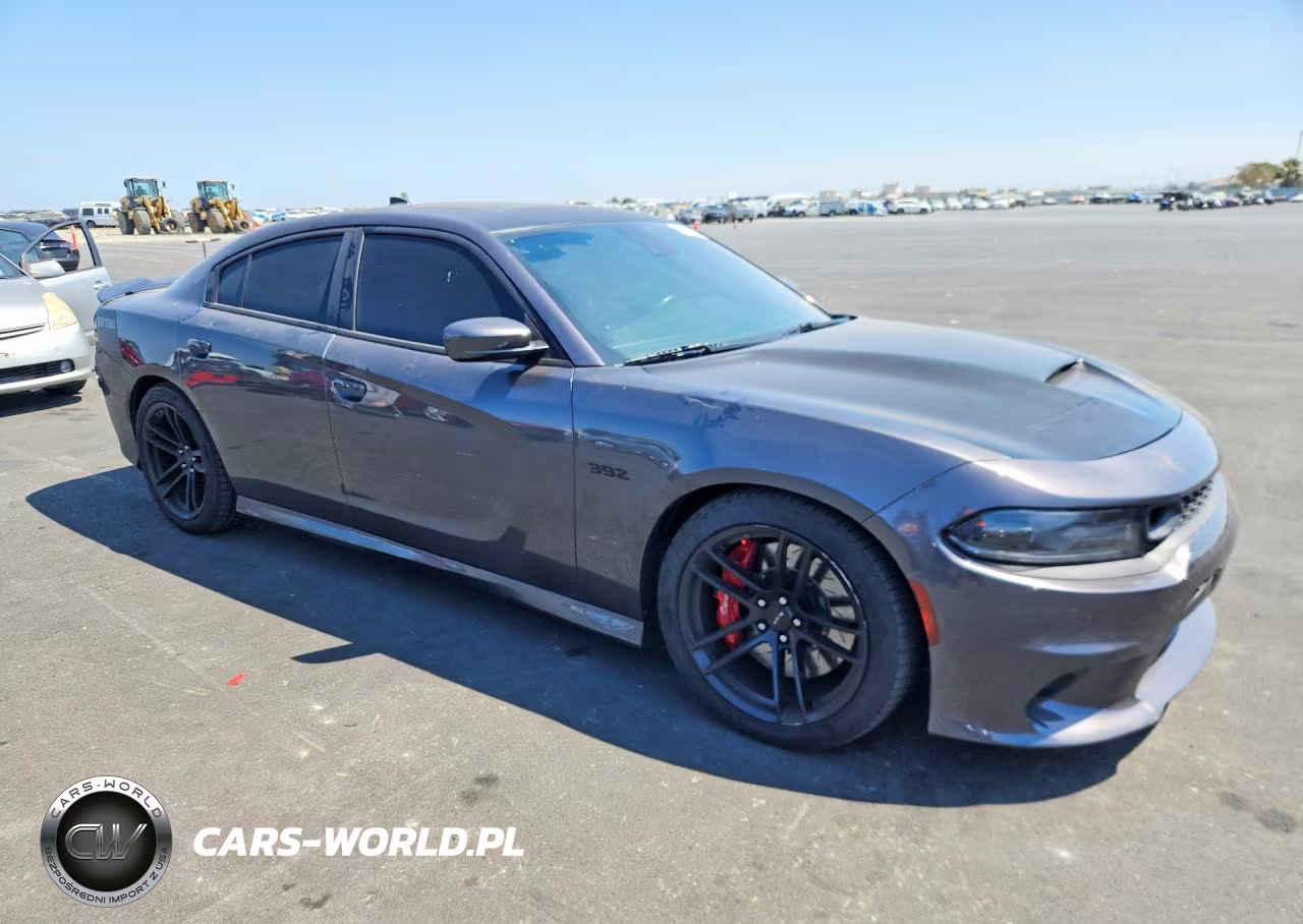 2019 Dodge Charger Scat Pack VIN:2C3CDXGJ5KH530847 - 4