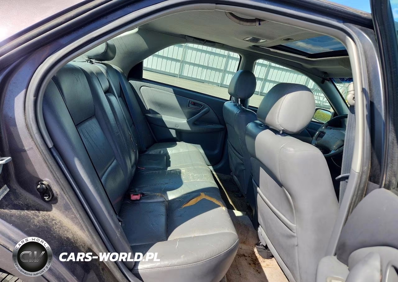 1998 Toyota Camry Xle V6 VIN:4T1BF28K8WU056628 - 10