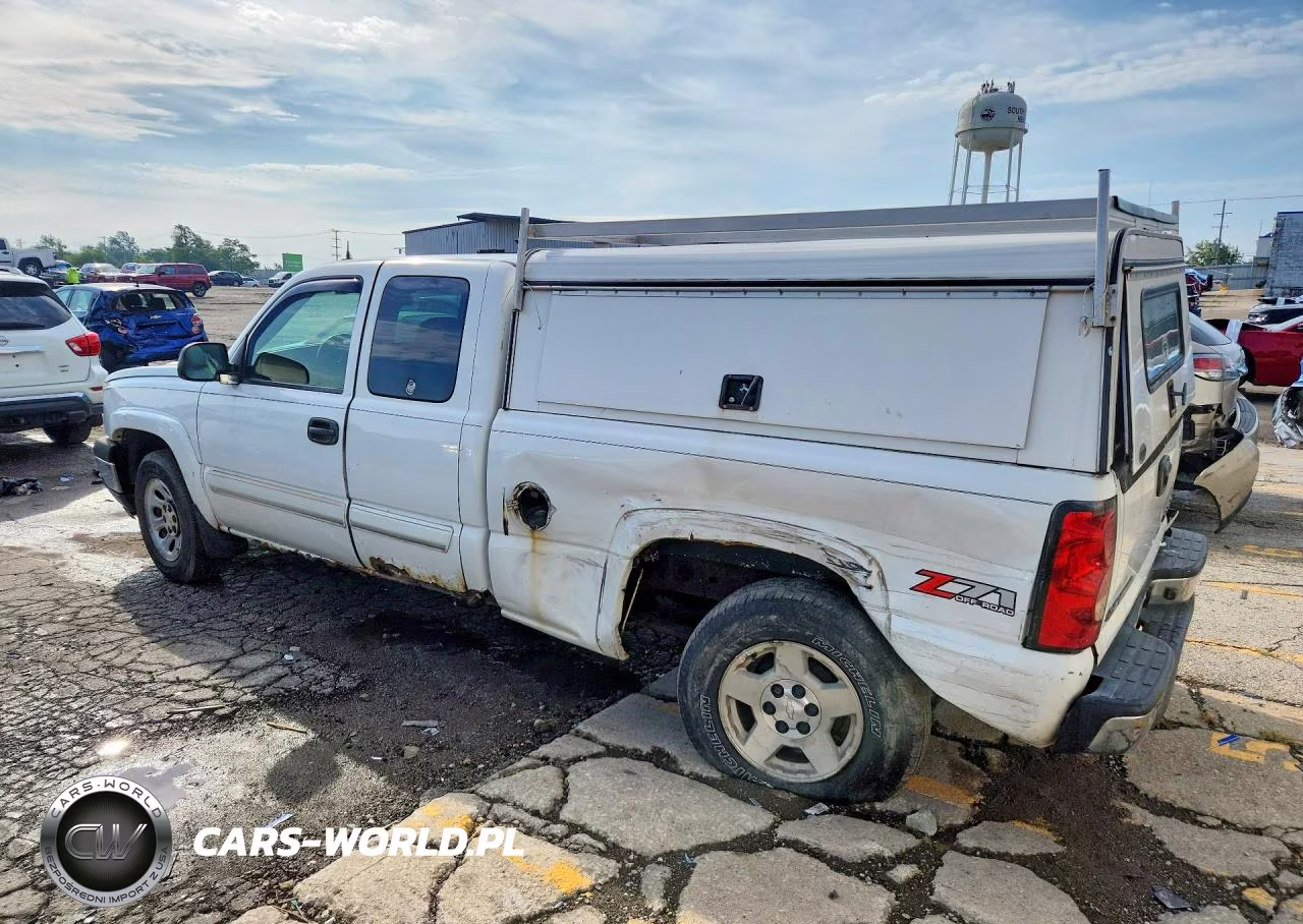 2005 Chevrolet Silverado K1500 VIN:1GCEK19B25E249730 - 2