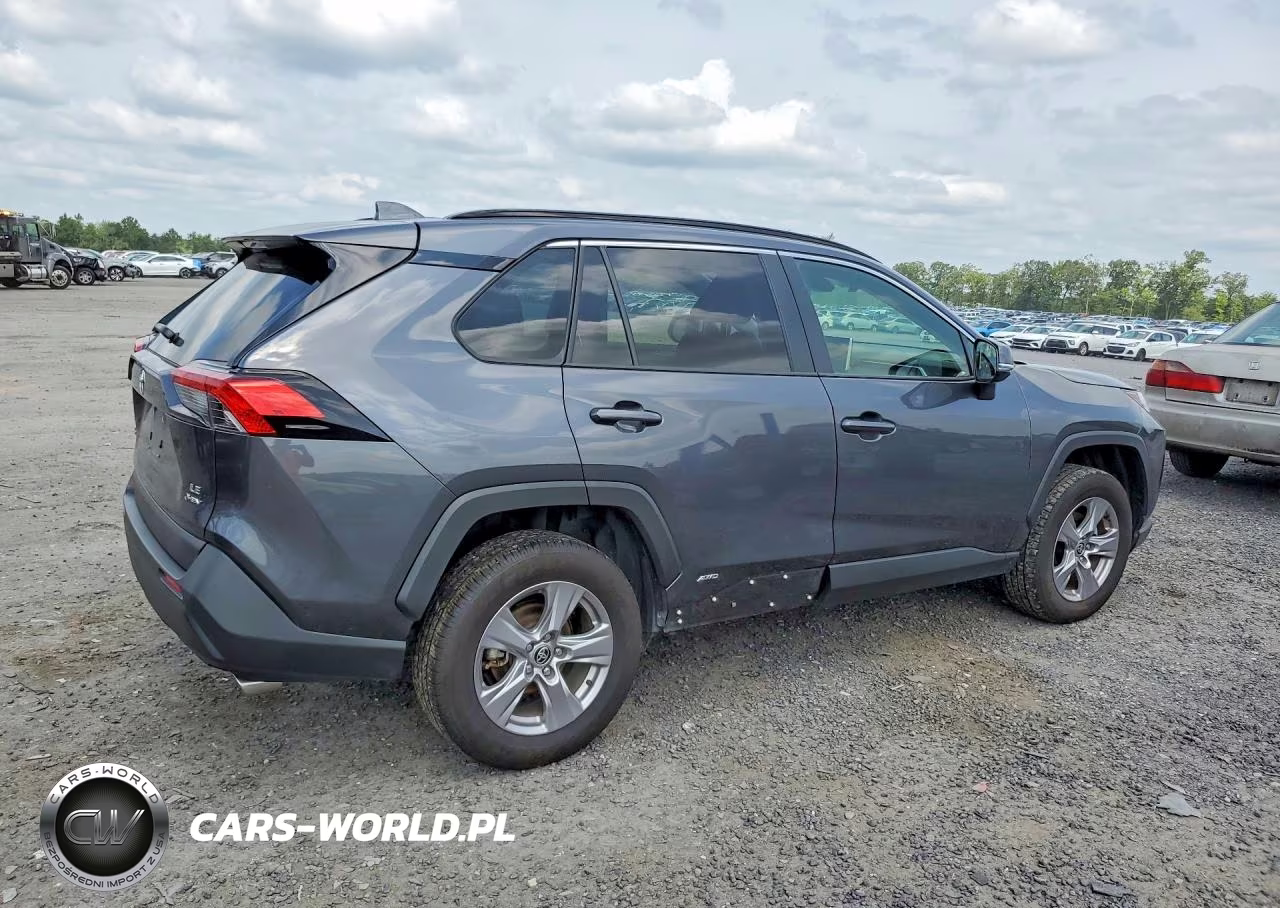 2025 Toyota Rav4 Le VIN:JTMMWRFV6SD334777 - 3