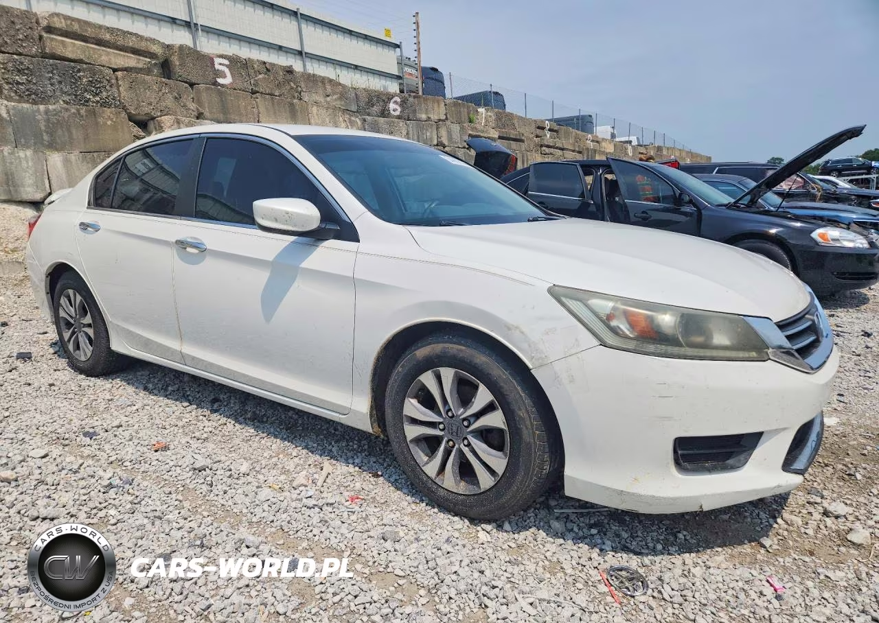 2014 Honda Accord Lx VIN:1HGCR2F37EA131381 - 4