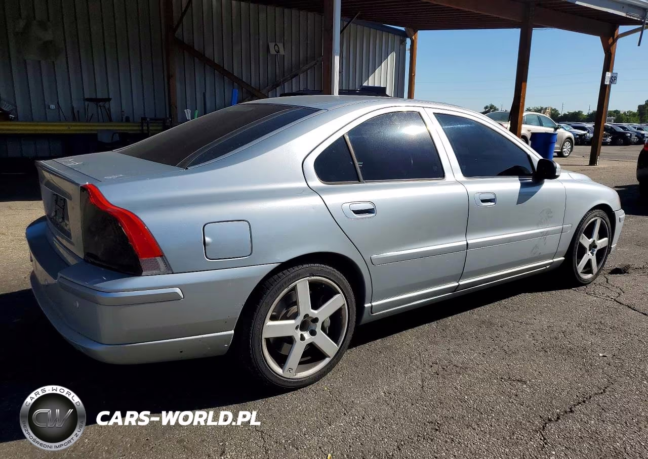 2007 Volvo S60 R VIN:YV1RH527072645201 - 3