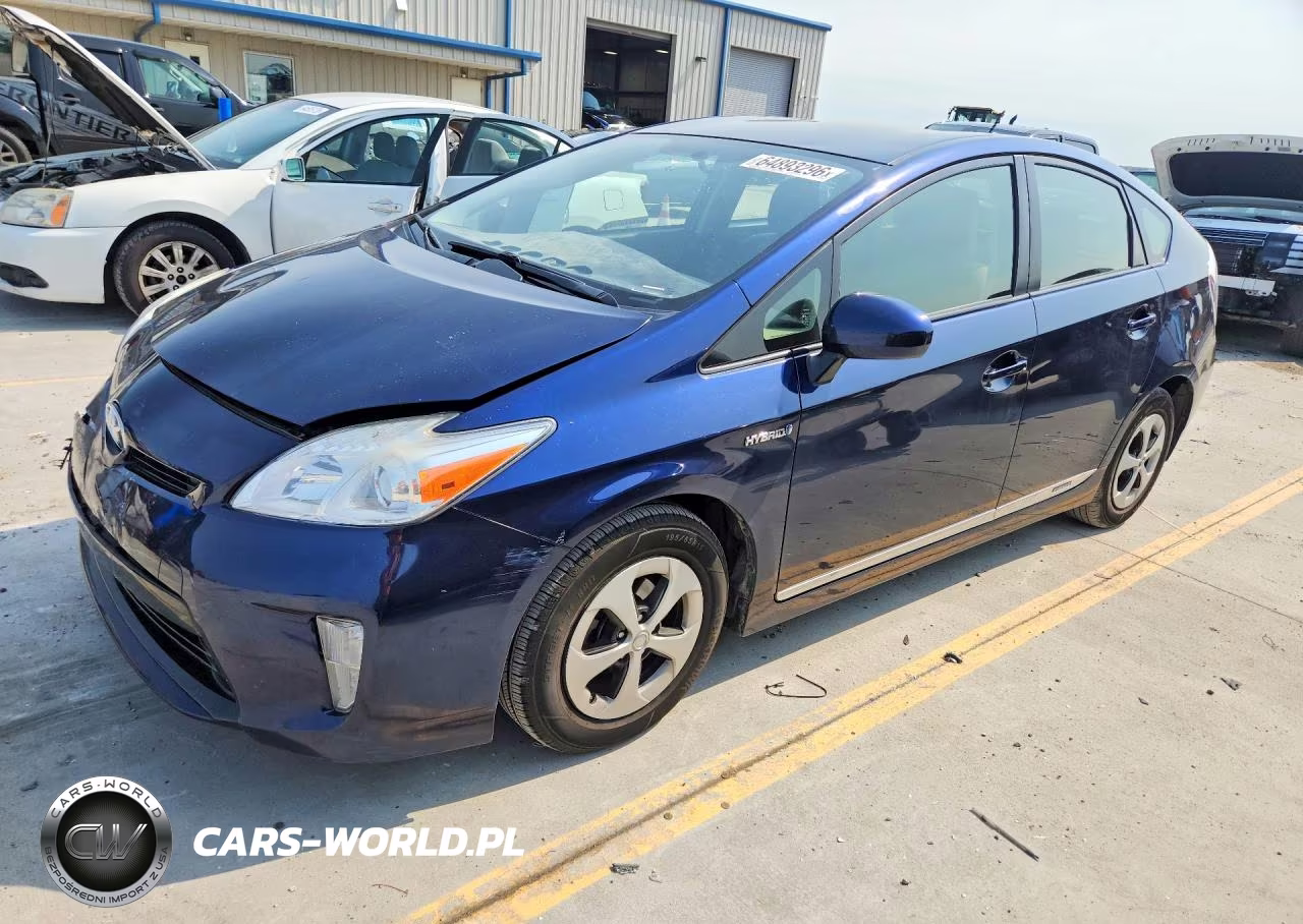 2014 Toyota Prius Two
