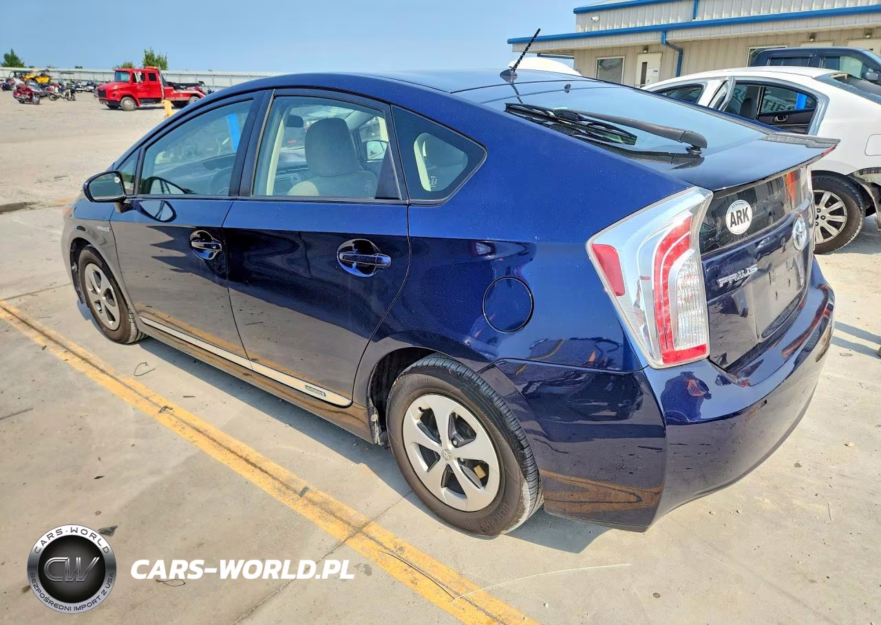 2014 Toyota Prius Two VIN:JTDKN3DU1E1777605 - 2