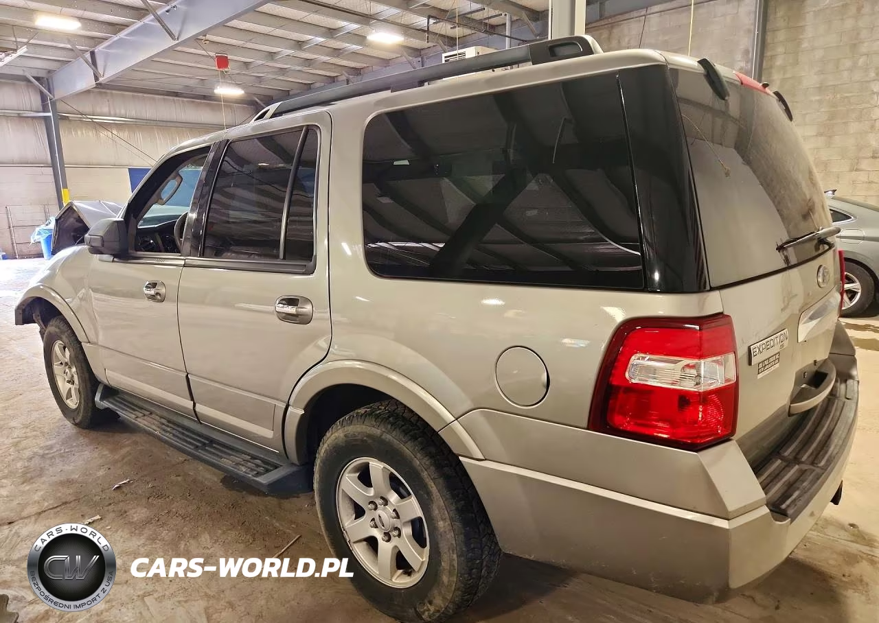 2009 Ford Expedition Xlt VIN:1FMFU16549LA13980 - 2