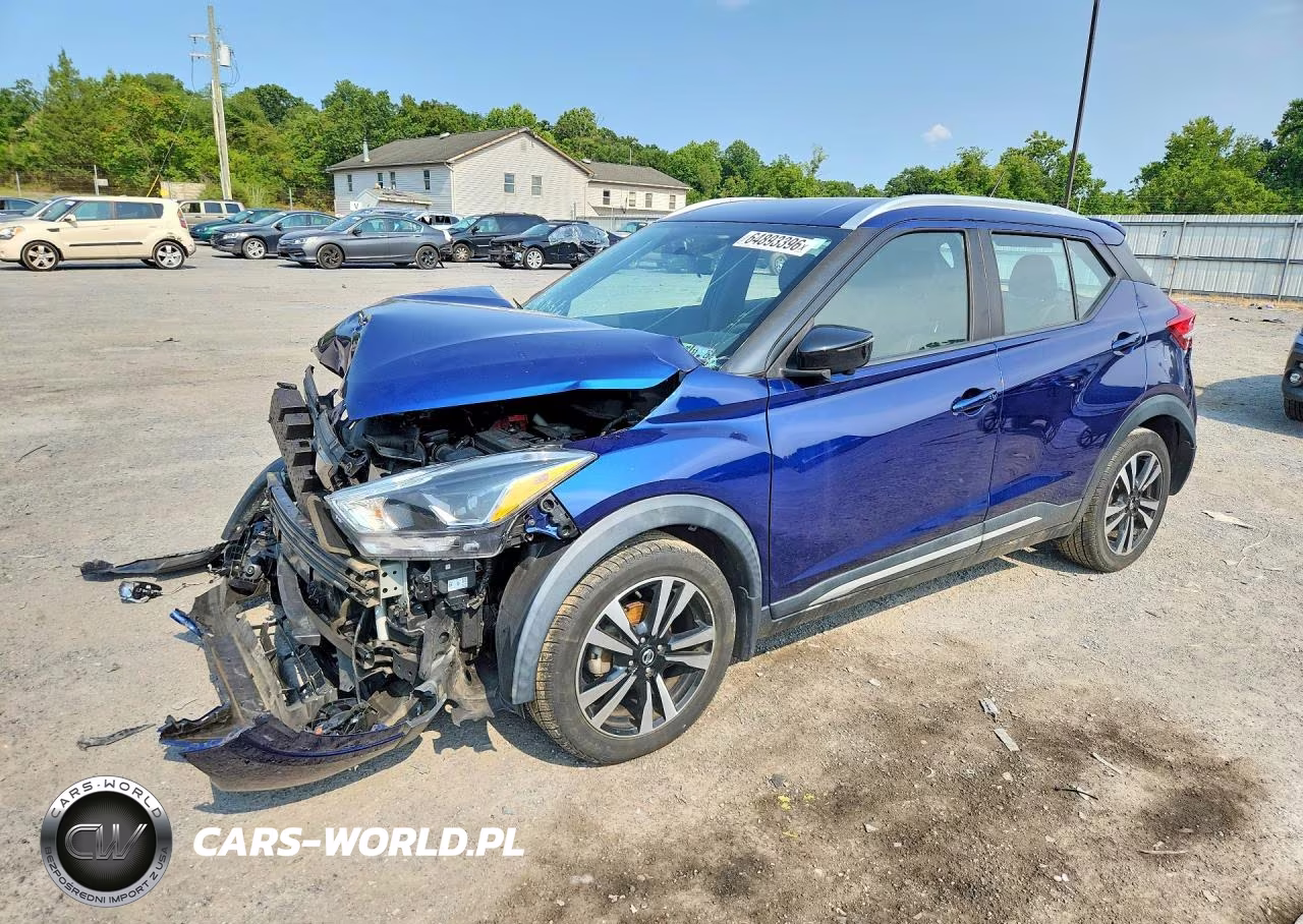 2019 Nissan Kicks Sr VIN:3N1CP5CU0KL550411 - 1