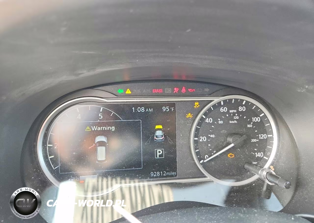 2019 Nissan Kicks Sr VIN:3N1CP5CU0KL550411 - 9