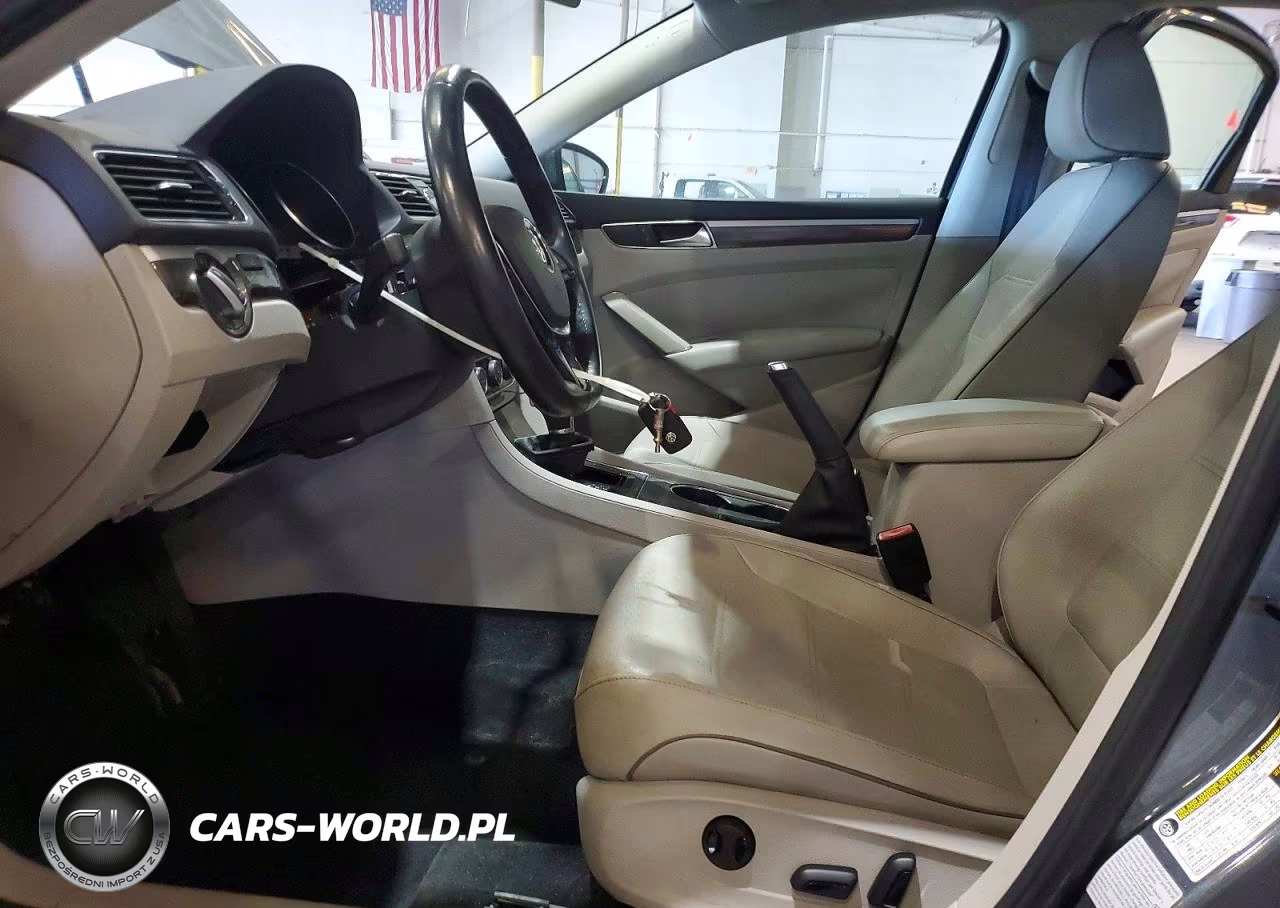 2017 Volkswagen Passat Se VIN:1VWBT7A35HC007776 - 7