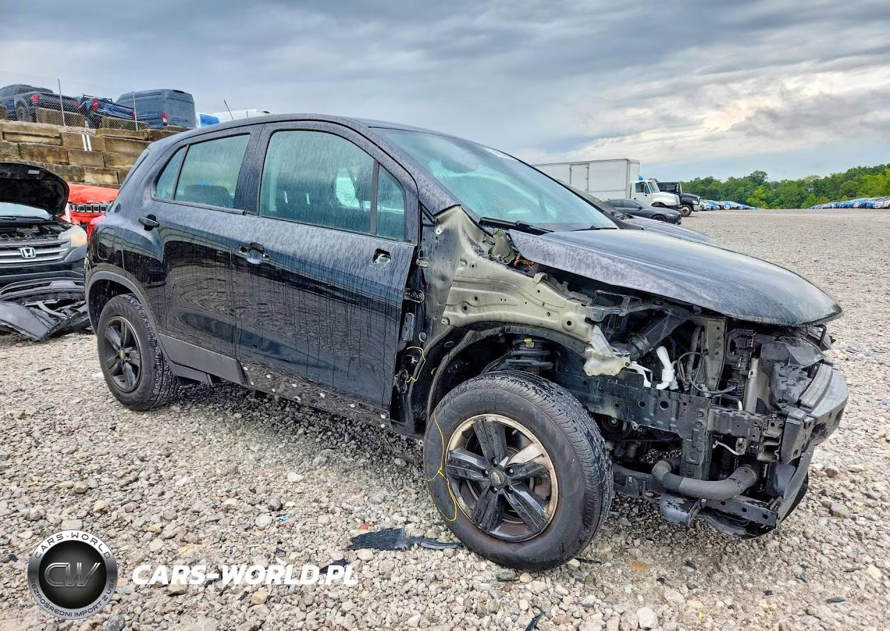 2017 Chevrolet Trax Ls VIN:3GNCJNSBXHL230995 - 4