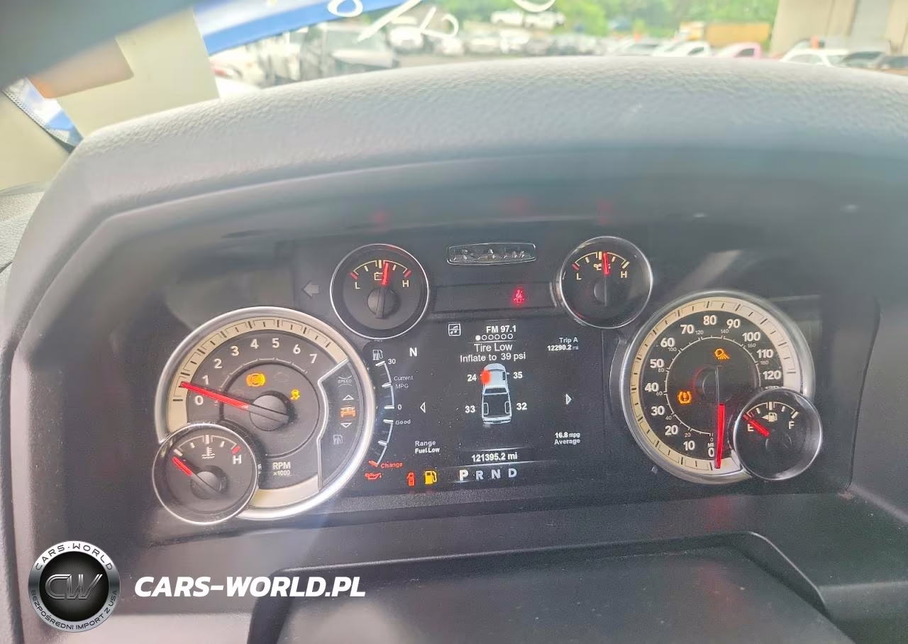 2018 Ram 1500 Slt VIN:1C6RR7LT6JS322215 - 9