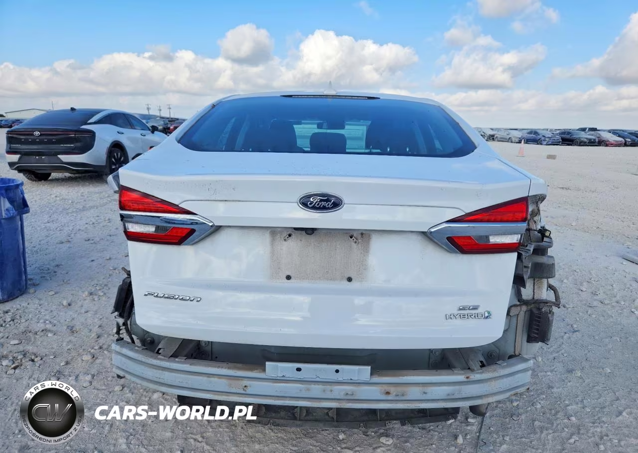 2019 Ford Fusion Se VIN:3FA6P0LU7KR116695 - 6