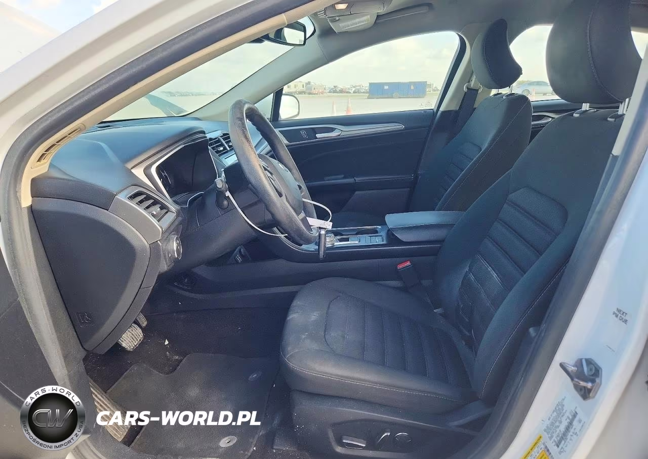 2019 Ford Fusion Se VIN:3FA6P0LU7KR116695 - 7