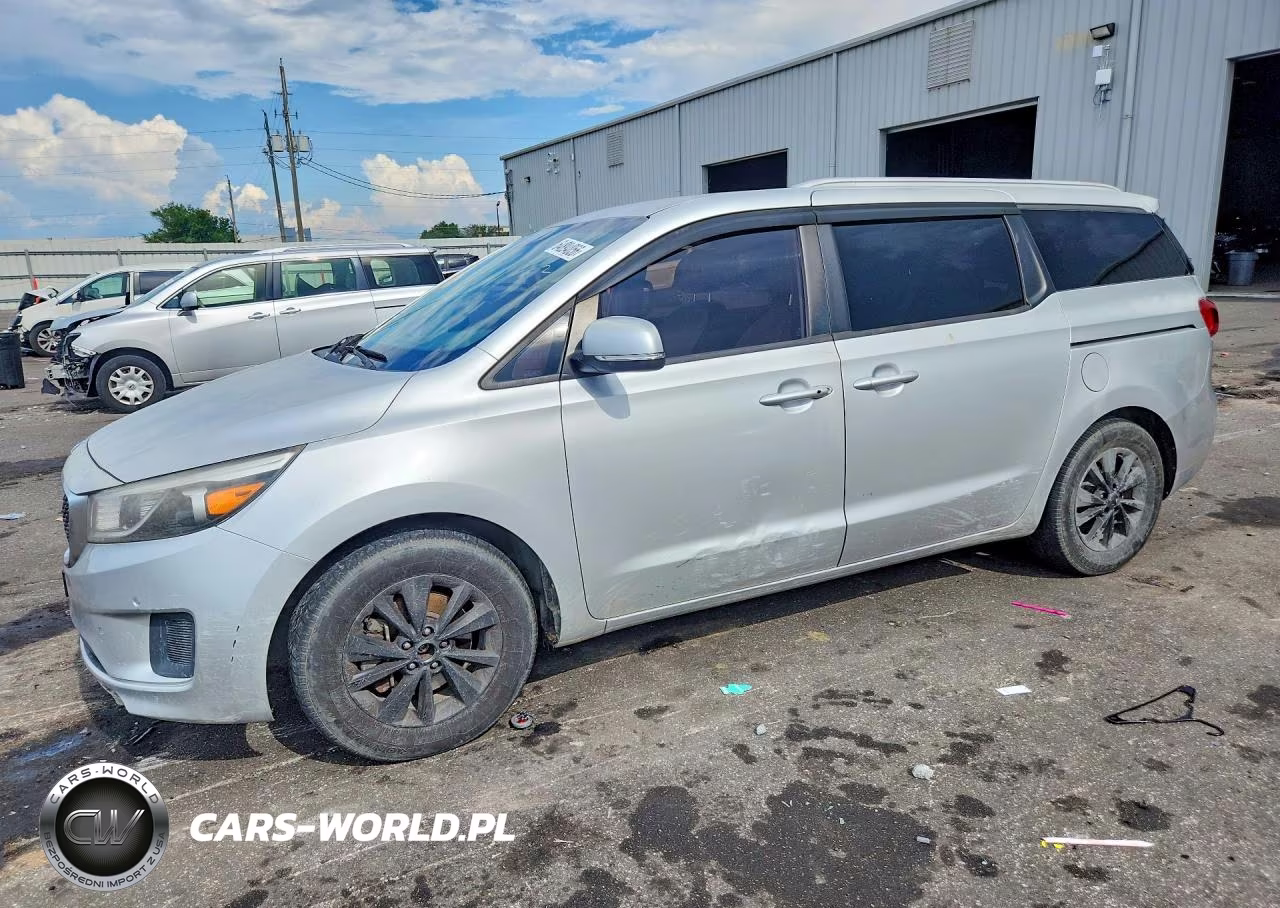 2017 Kia Sedona Lx – zdjęcie 1 z 13