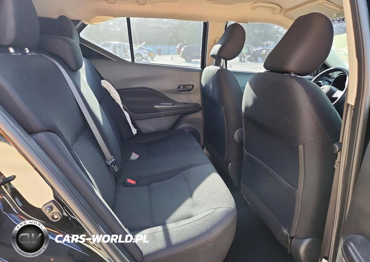 2023 Nissan Kicks S VIN:3N1CP5BV6PL535851 - 11