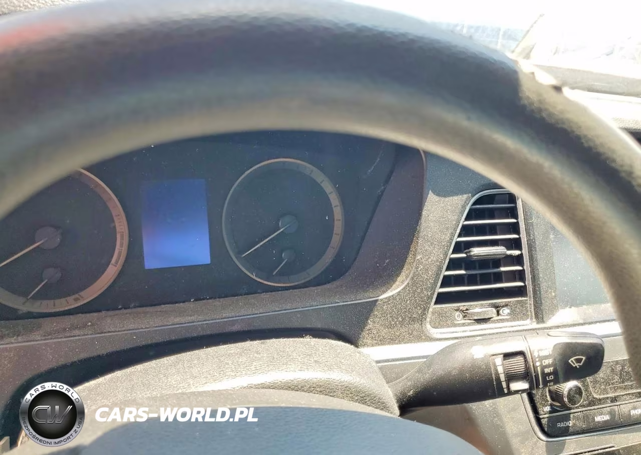 2016 Hyundai Sonata Se VIN:5NPE24AF1GH312500 - 9