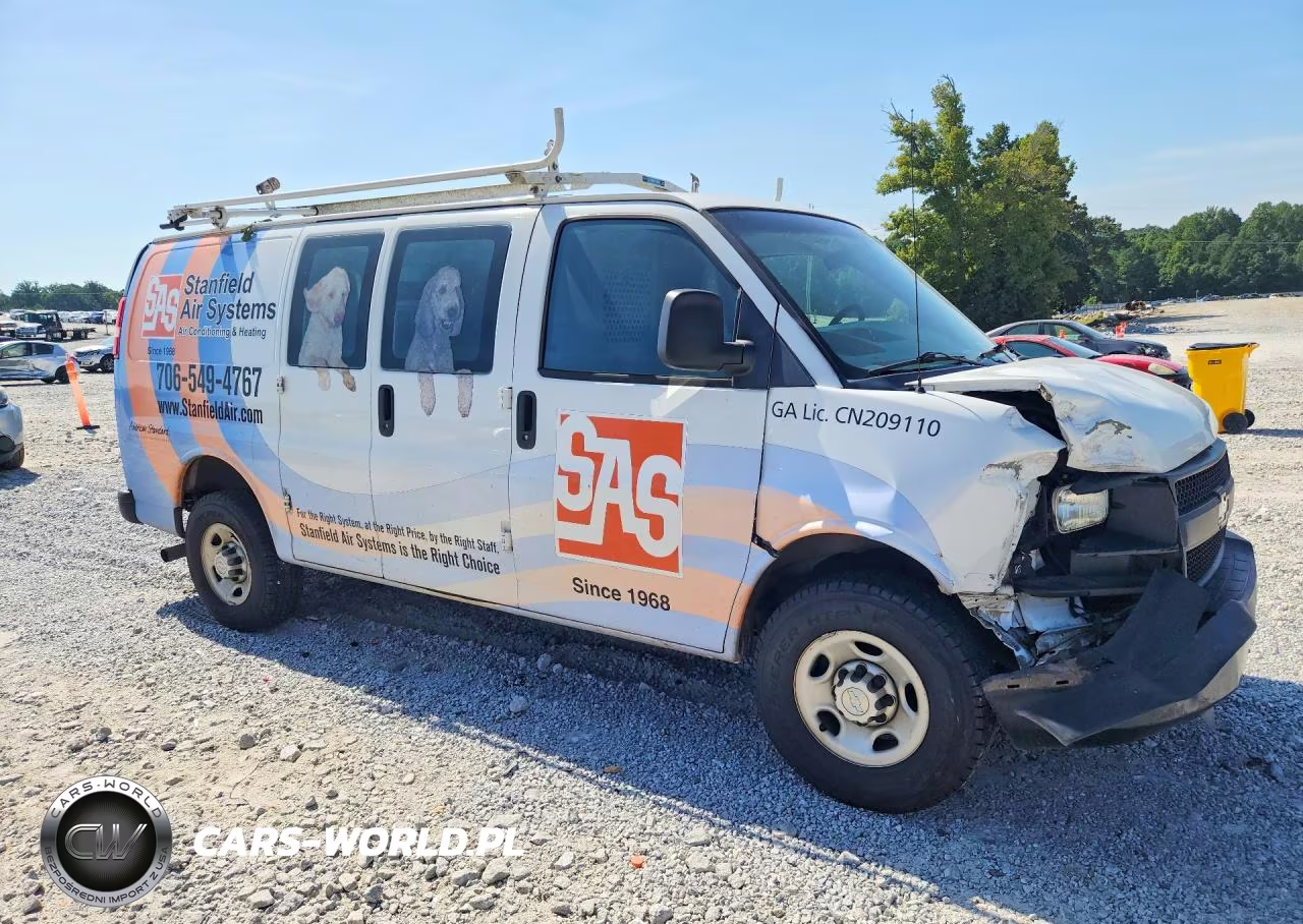 2015 Chevrolet Express G2500 VIN:1GCWGFCF2F1255390 - 4