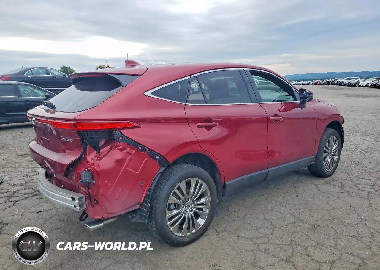 2023 Toyota Venza Limited VIN:JTEAAAAH6PJ136774 - 3