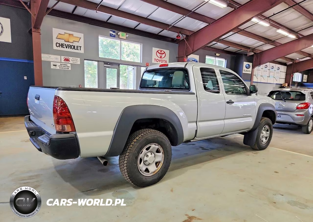2013 Toyota Tacoma V6 VIN:5TFUU4EN2DX082408 - 3