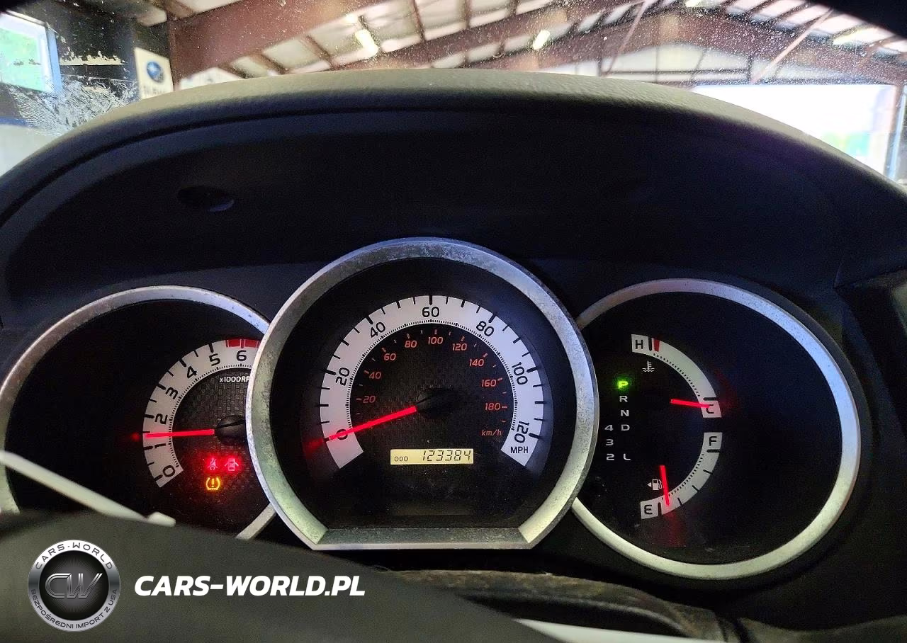 2013 Toyota Tacoma V6 VIN:5TFUU4EN2DX082408 - 9