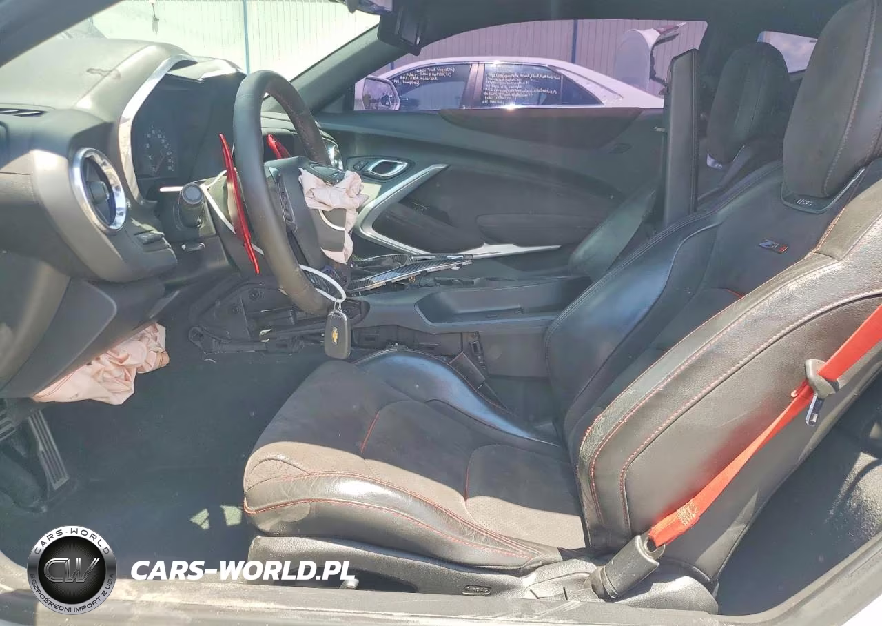2018 Chevrolet Camaro Zl1 VIN:1G1FK1R6XJ0119847 - 7