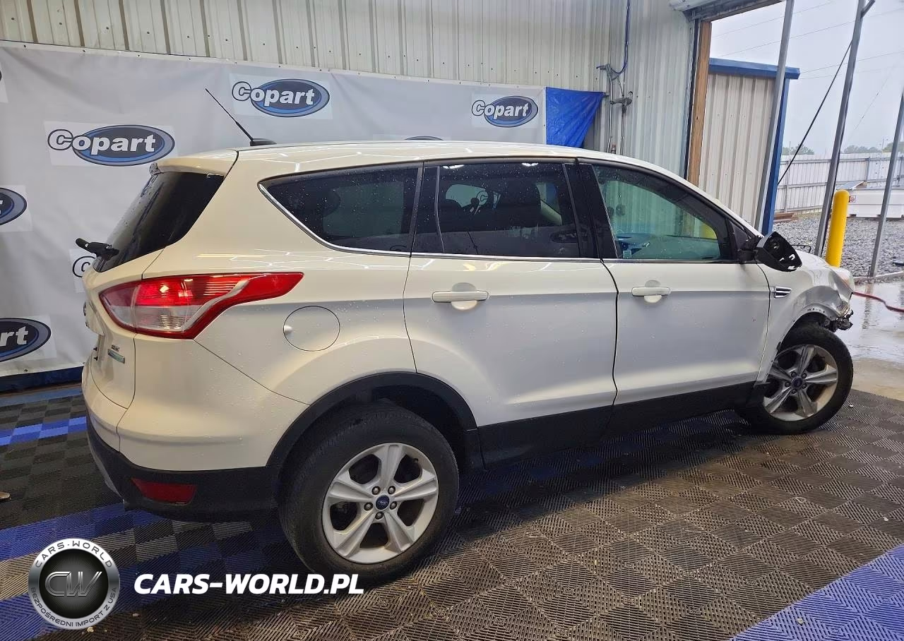 2013 Ford Escape Se VIN:1FMCU0GXXDUB60028 - 3