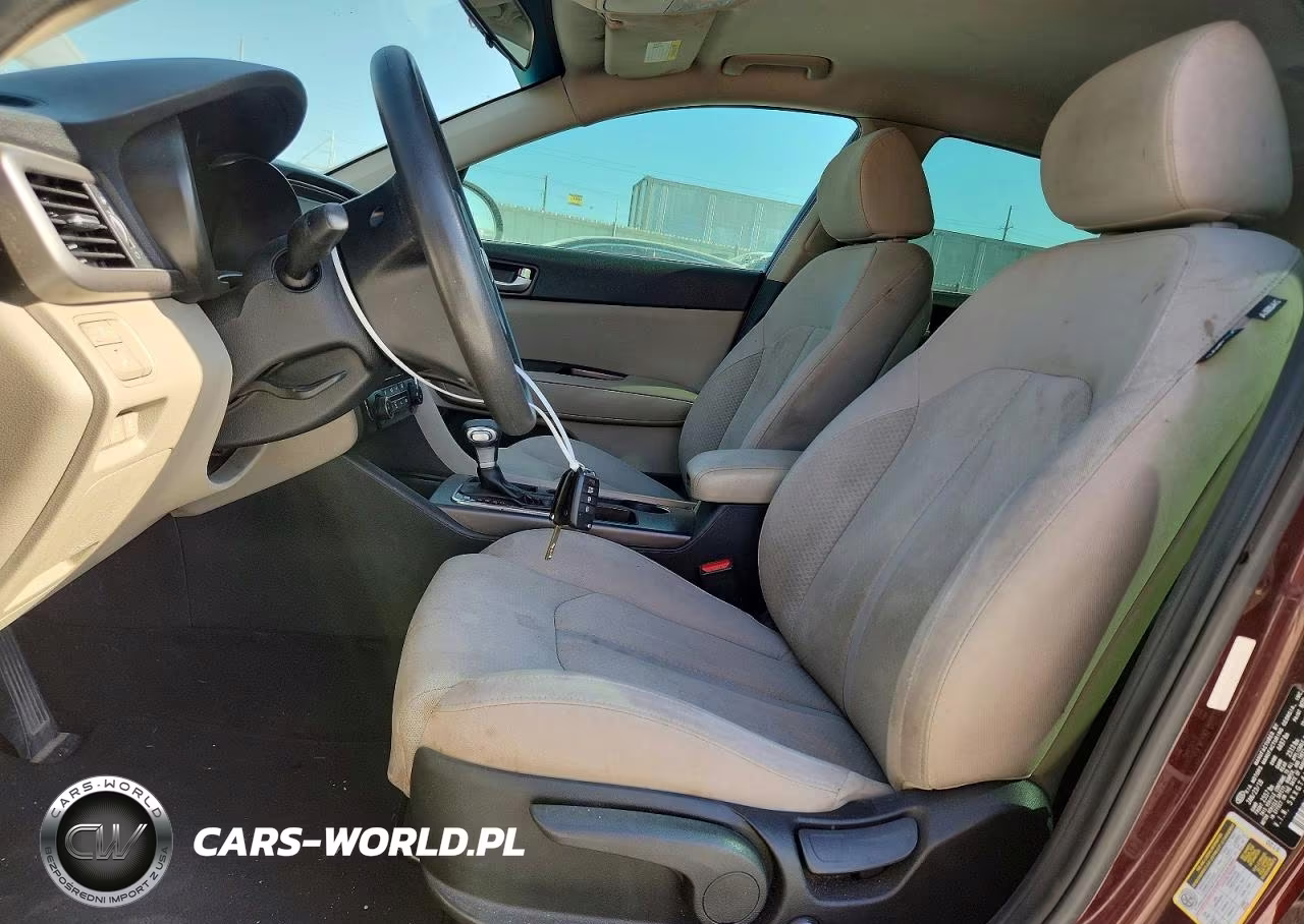 2018 Kia Optima Lx VIN:5XXGT4L30JG245447 - 7
