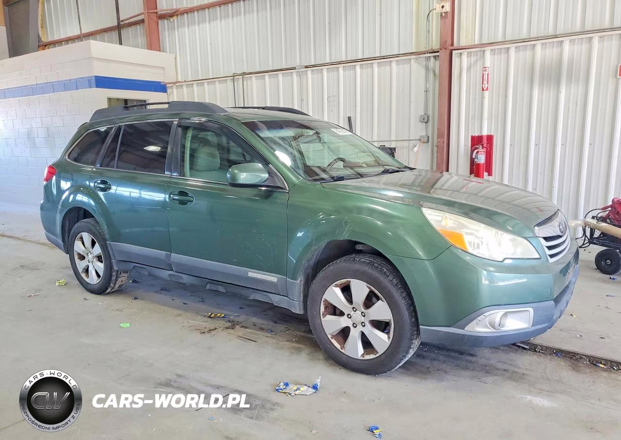 2010 Subaru Outback 2.5I Premium VIN:4S4BRCCC7A3339839 - 4
