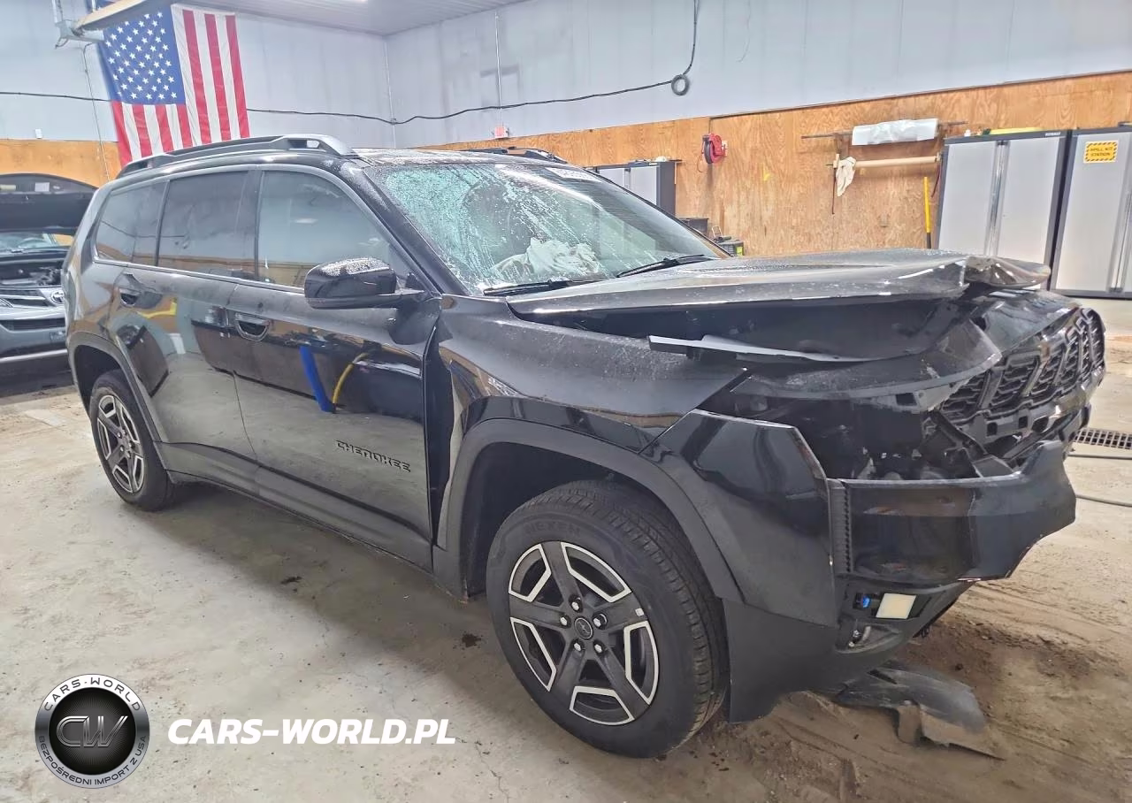 2026 Jeep Cherokee Laredo VIN:3C4PJMB26TT264347 - 4