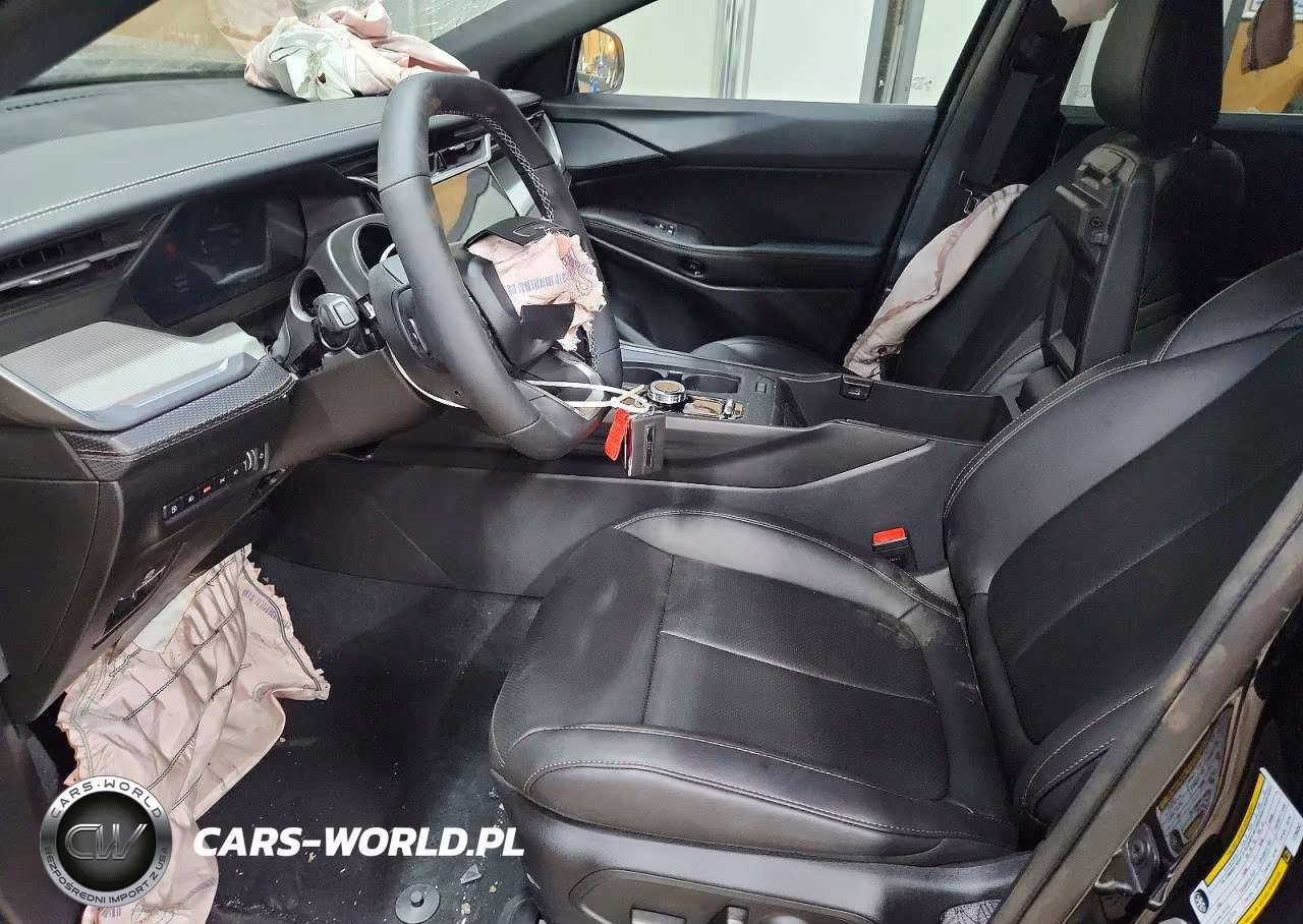 2026 Jeep Cherokee Laredo VIN:3C4PJMB26TT264347 - 7