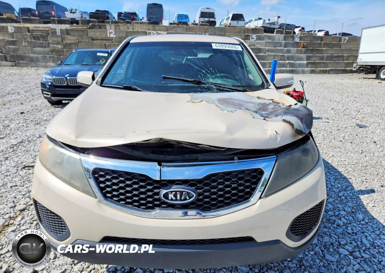 2011 Kia Sorento Lx VIN:5XYKT3A14BG146312 - 5