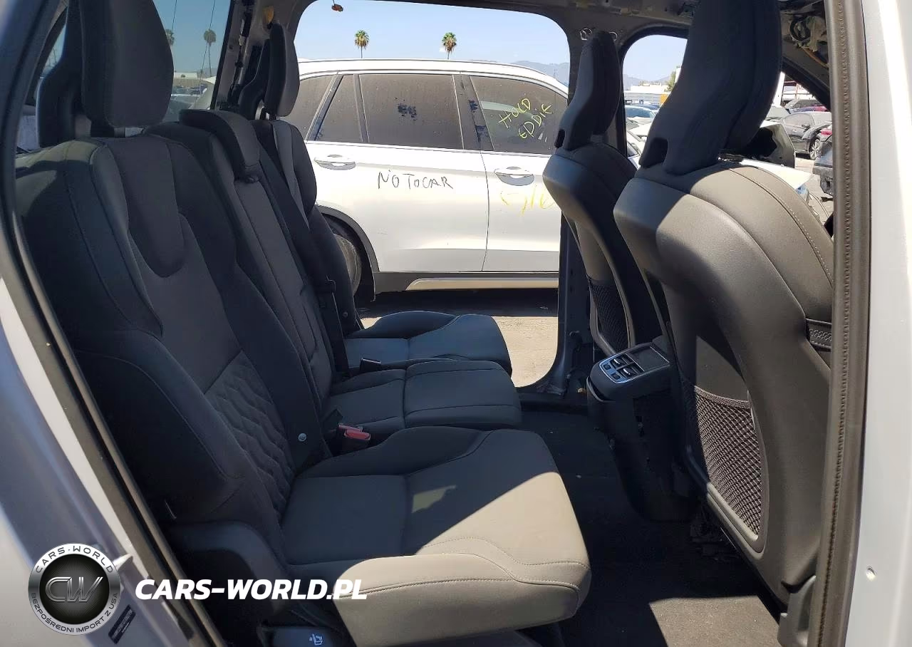 2025 Volvo Xc90 Plus VIN:YV4M12PB1S1362799 - 11