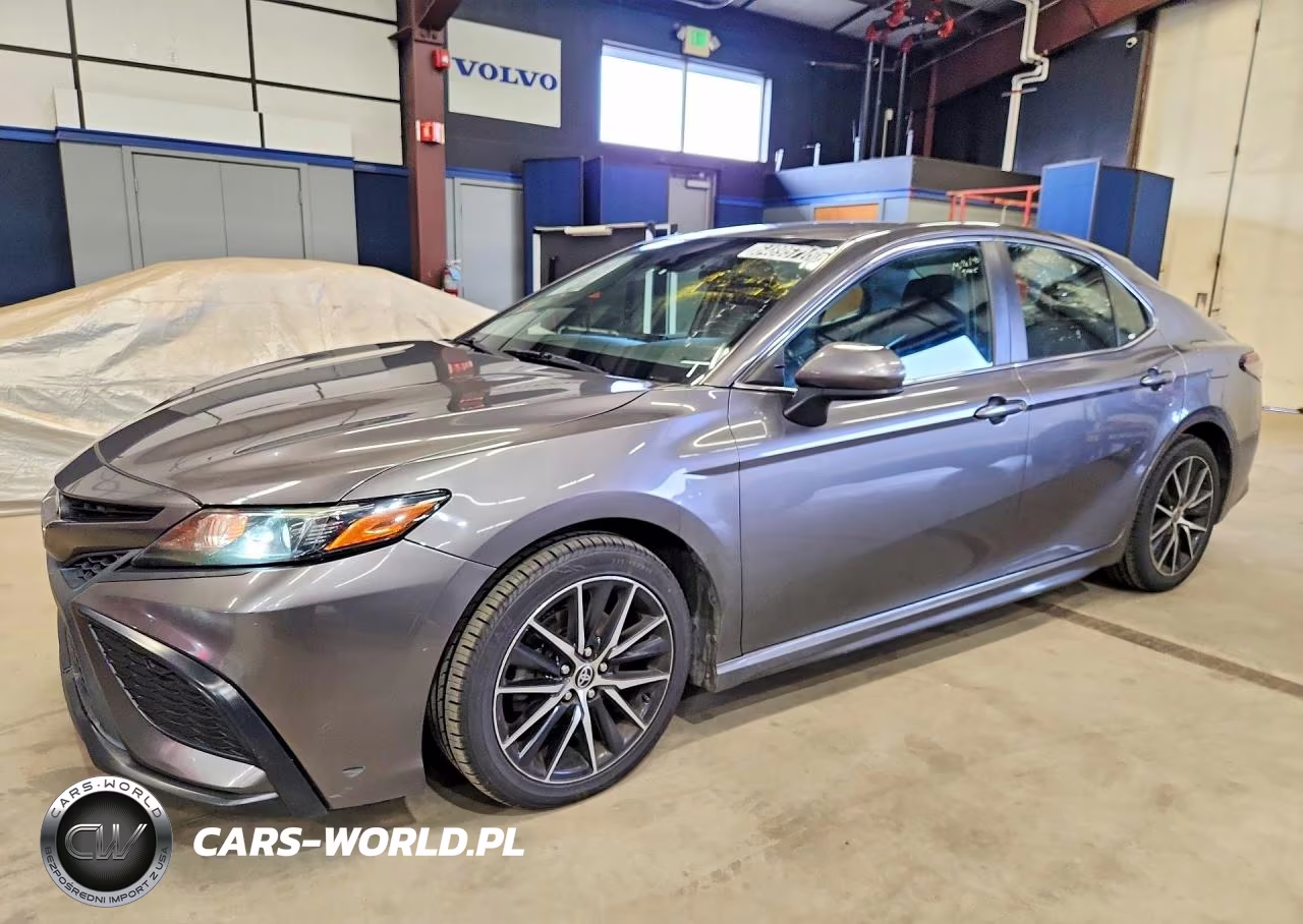 2021 Toyota Camry Se – zdjęcie 1 z 12