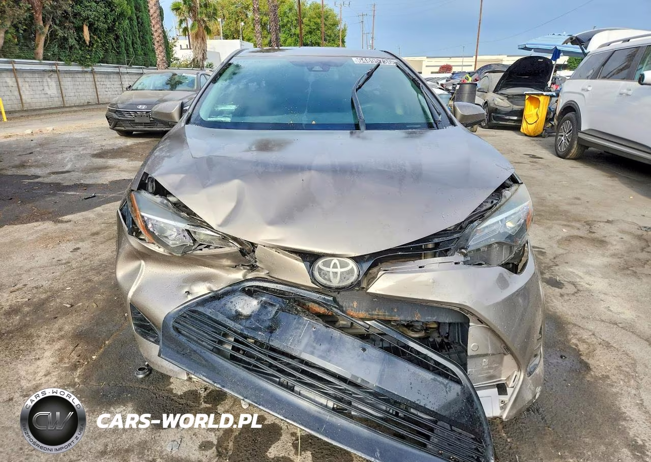 2017 Toyota Corolla Le VIN:5YFBURHE7HP667280 - 5