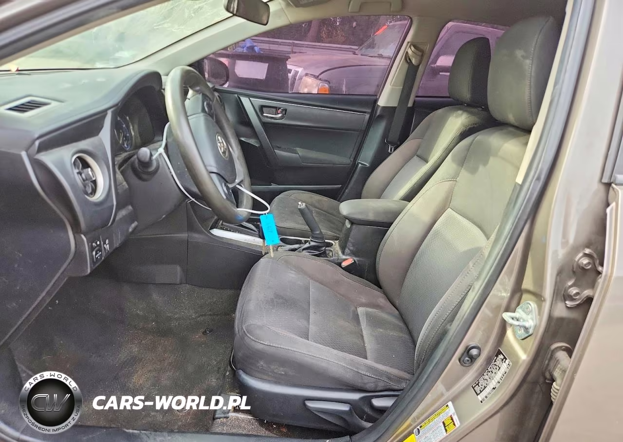 2017 Toyota Corolla Le VIN:5YFBURHE7HP667280 - 7
