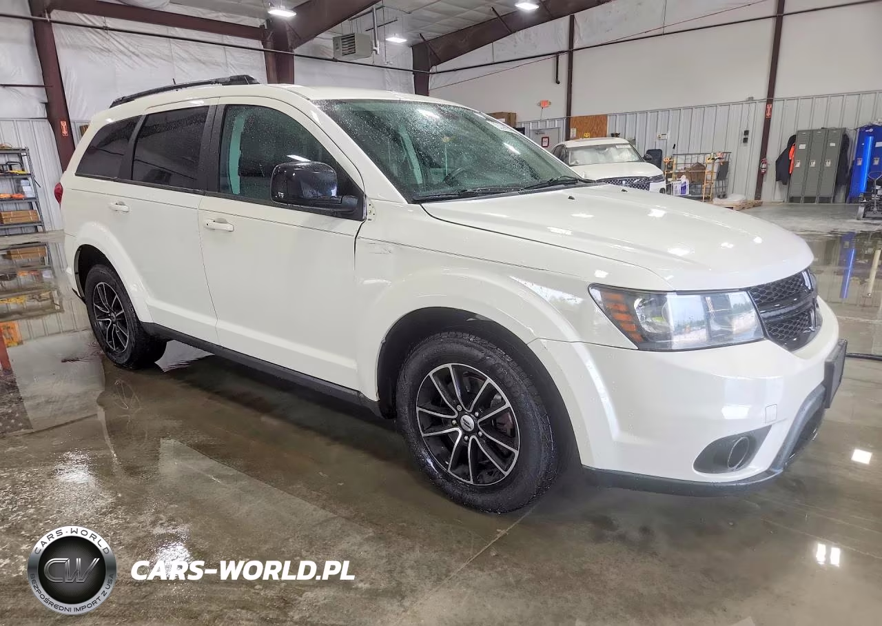 2018 Dodge Journey Sxt VIN:3C4PDCBG1JT522820 - 4