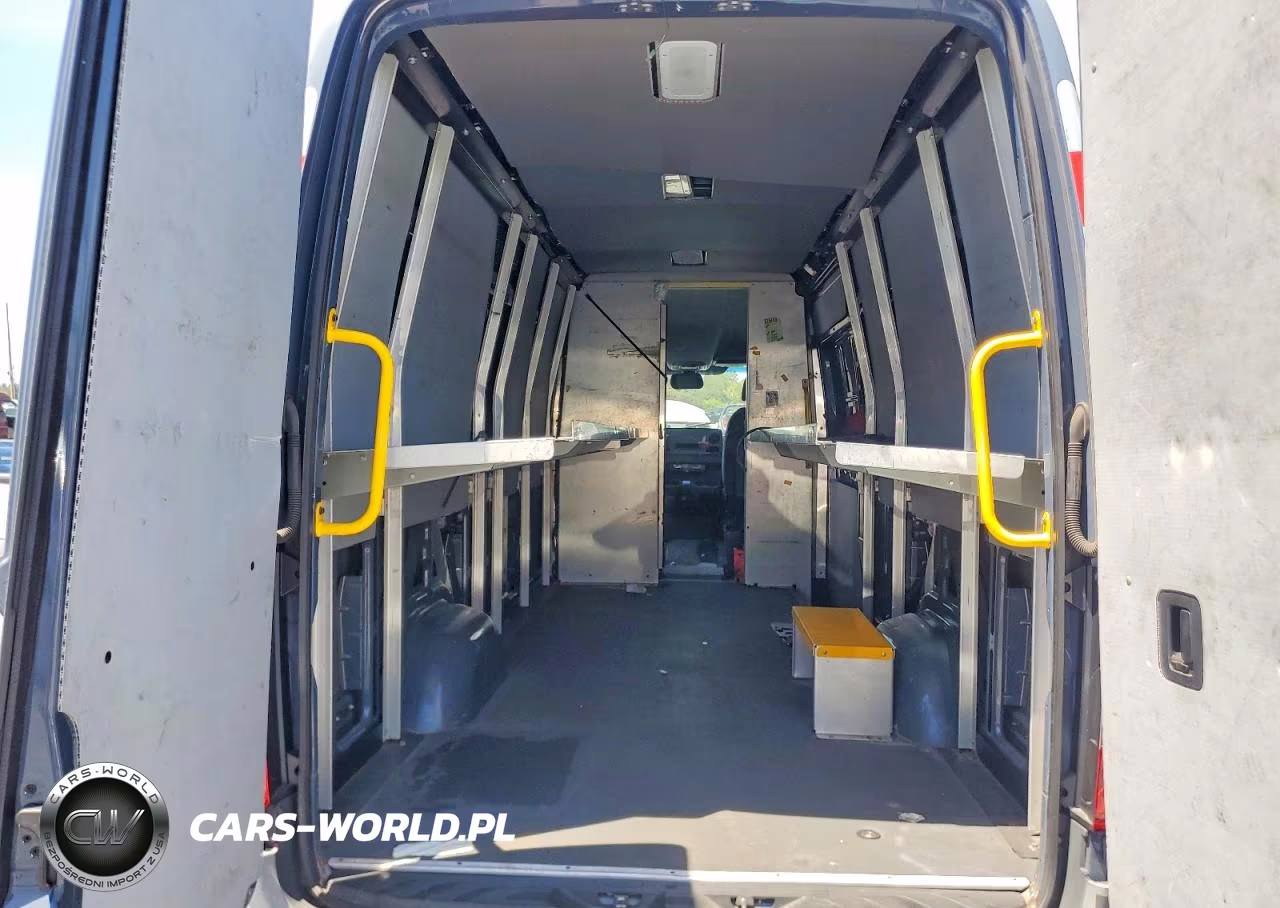 2019 Mercedes-Benz Sprinter 2500-3500 VIN:WD4PF1CD8KT011787 - 10