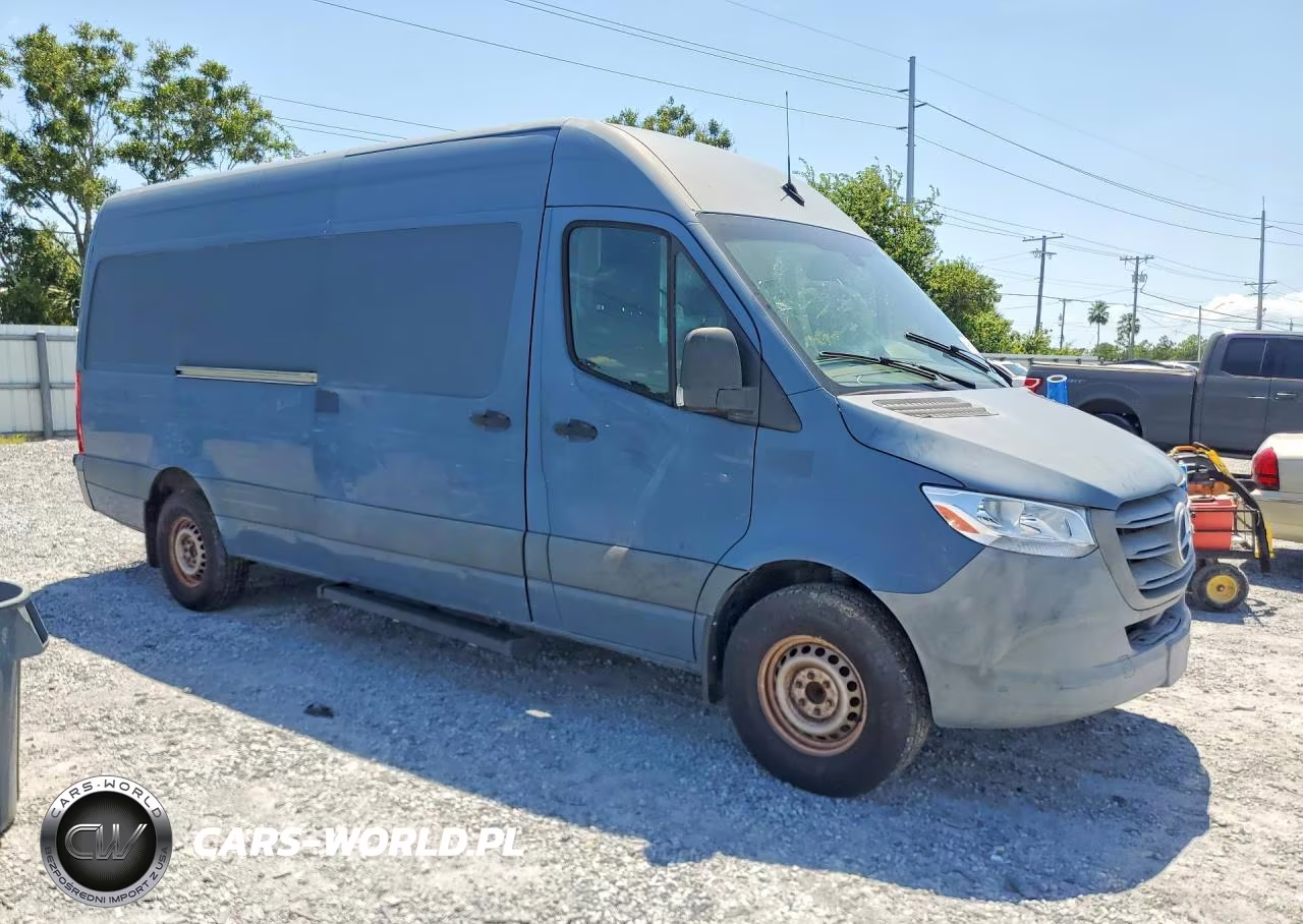 2019 Mercedes-Benz Sprinter 2500-3500 VIN:WD4PF1CD8KT011787 - 4